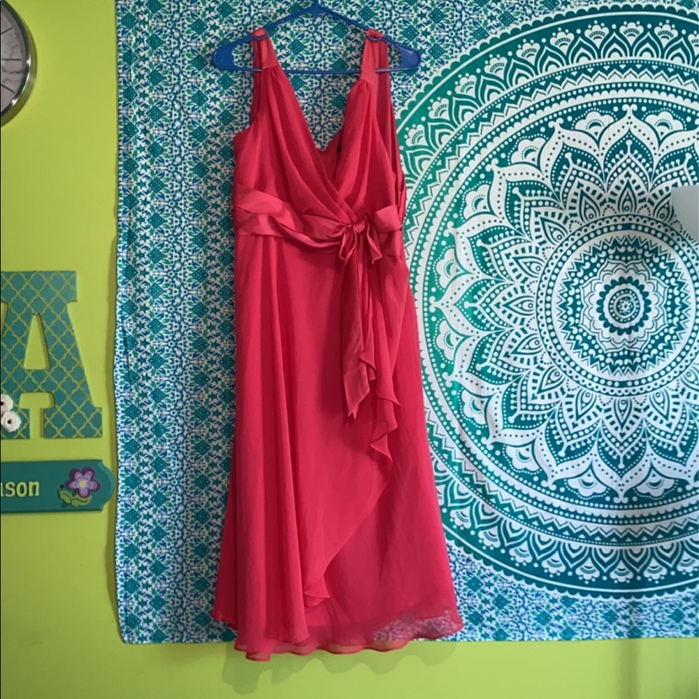 Women’s Adorable Pink dress!
